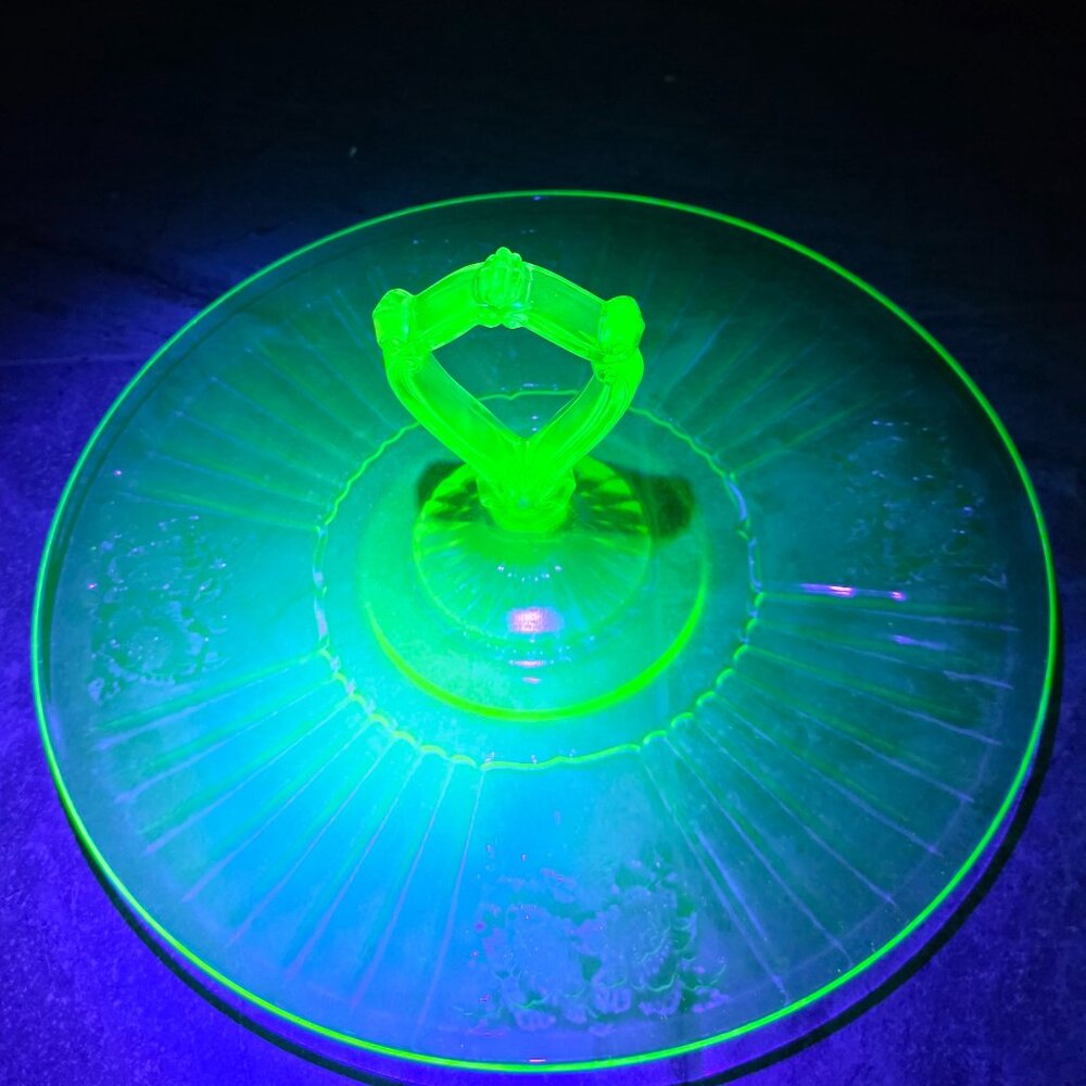 Vintage green uranium glass tidbit sandwich tray center handle flowers rounded